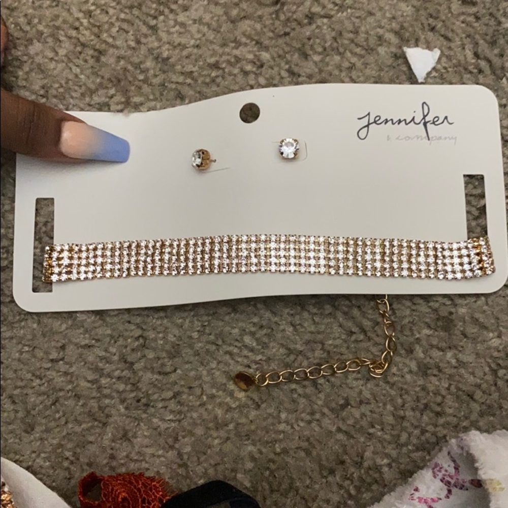 Chocker & earring set